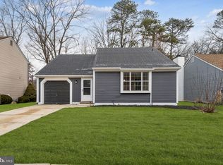 31 Acorn Ct, Sicklerville, NJ 08081