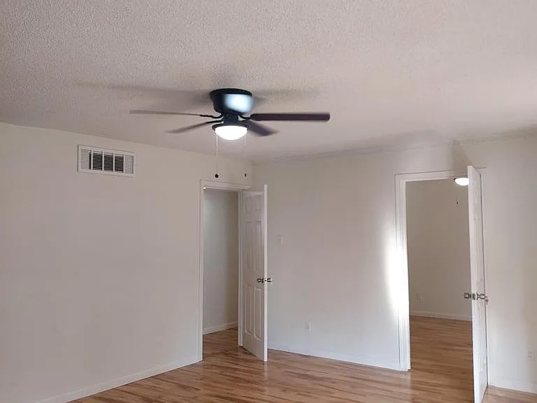 11114 Valleydale Dr #B — Photo 27