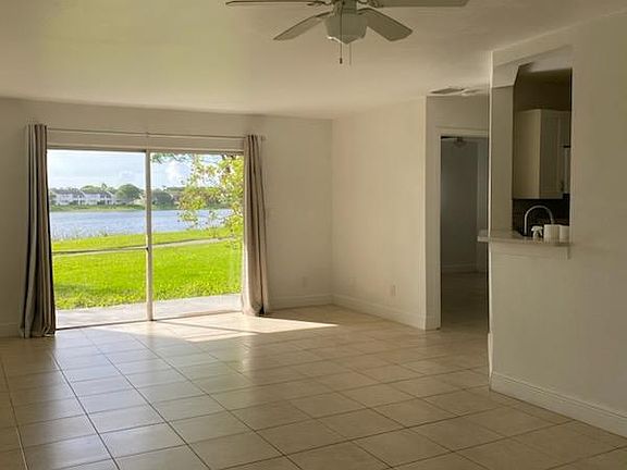 3rd image of 3441 NW 44th St APT 103