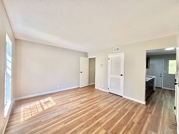2nd image of 57 Vaughn St