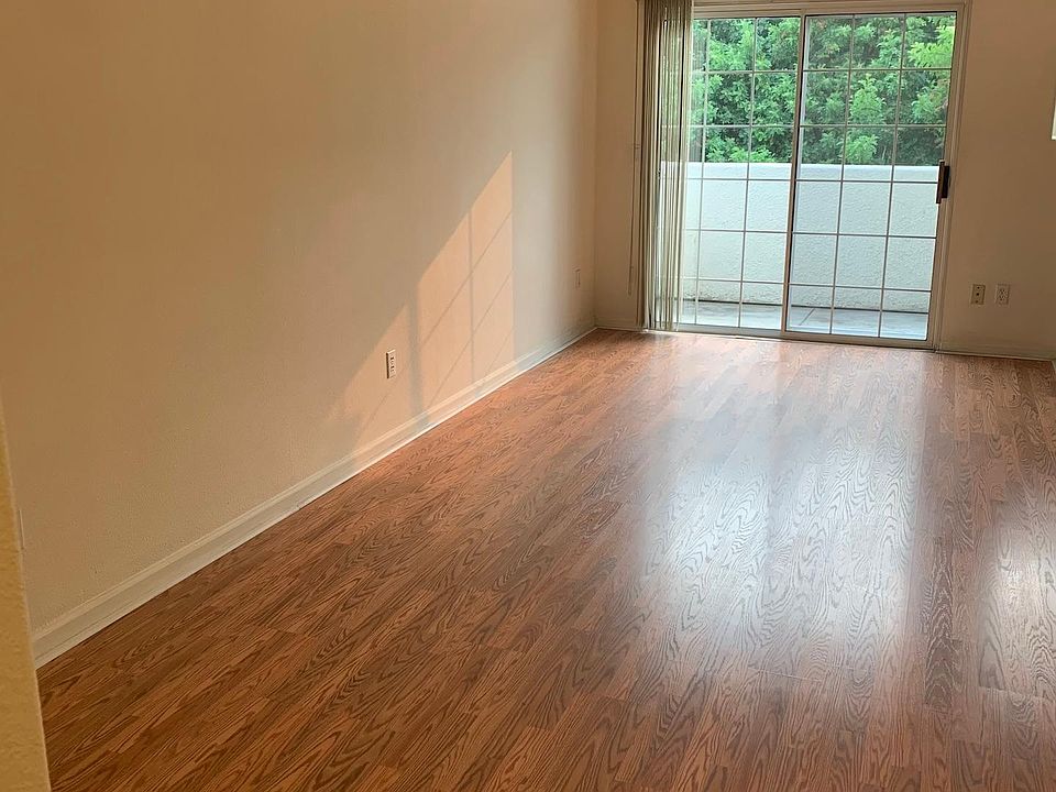 1st image of 1330 Tea Rose Cir #1