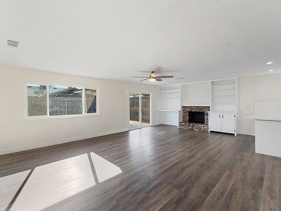 5th image of 3311 W Country Avenue