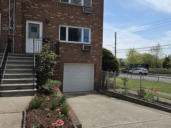 4200 Napier Ave, Bronx, NY 10470