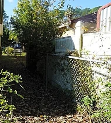 3rd image of 8331 Gullege Dr