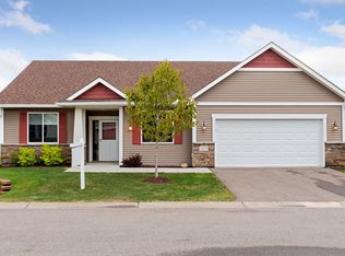 11175 Club West Cir, Minneapolis, MN 55449