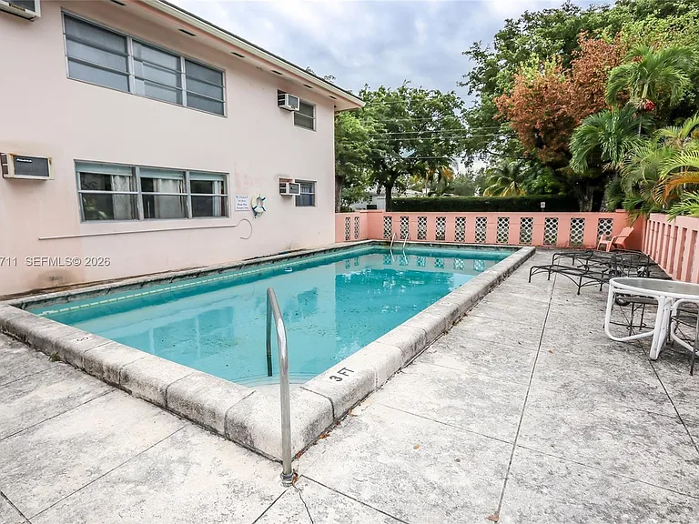 1250 S Alhambra Cir #12-A — Photo 27