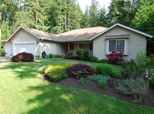 10489 Leeway Ave NW, Silverdale, WA 98383