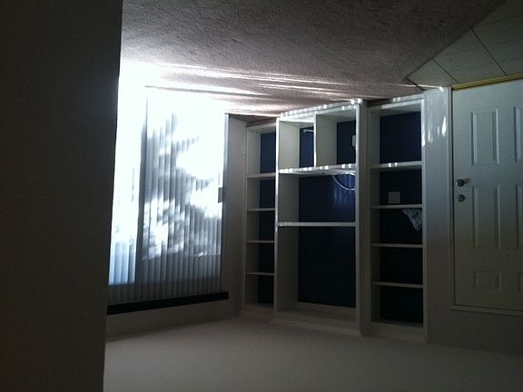 2nd image of 1365 Crafton Ave APT 1054