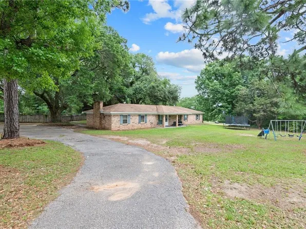 8771 Padgett Switch Rd, Irvington, AL 36544