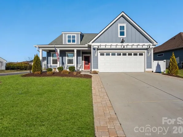 857 Black Beard Dr, Denver, NC 28037