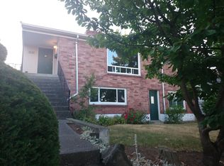 3236 12th Ave W, Seattle, WA 98119