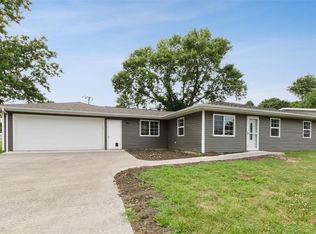 403 2nd Ave, Keystone, IA 52249