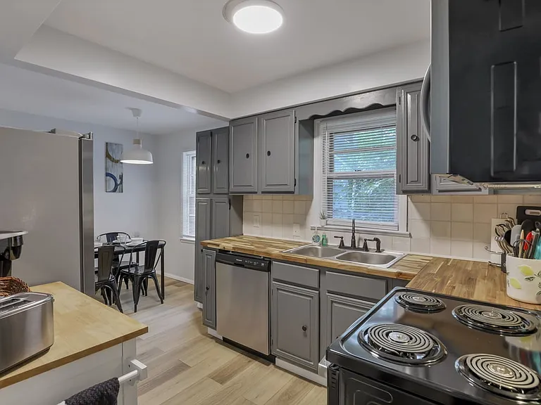 1275 E Weber Rd — Photo 19
