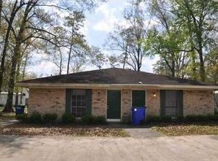 2312 Royal Oak Ln, Sulphur, LA 70663
