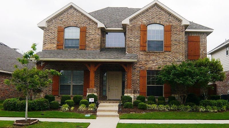 5417 Hampshire Drive...