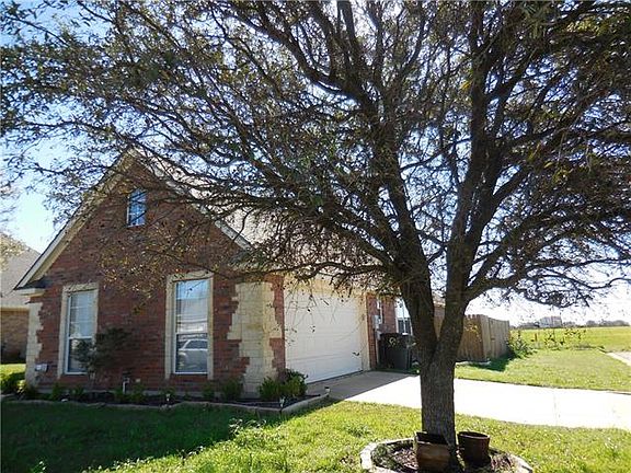 2nd image of 1735 Blackfoot Dr