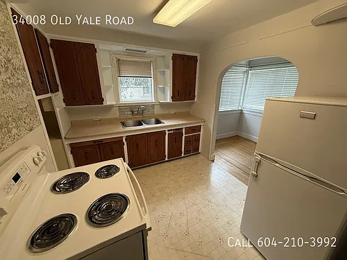 34008 Old Yale Rd Photo 1