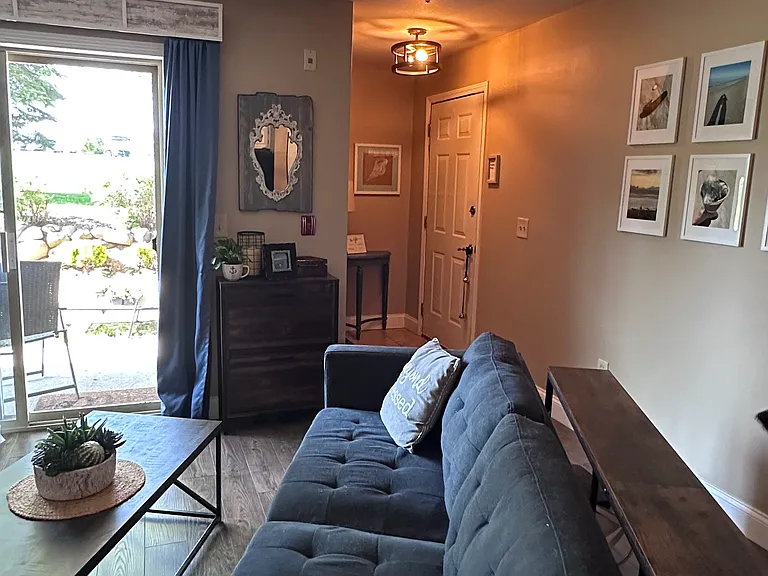 1964 Parknoll Ln — Photo 5