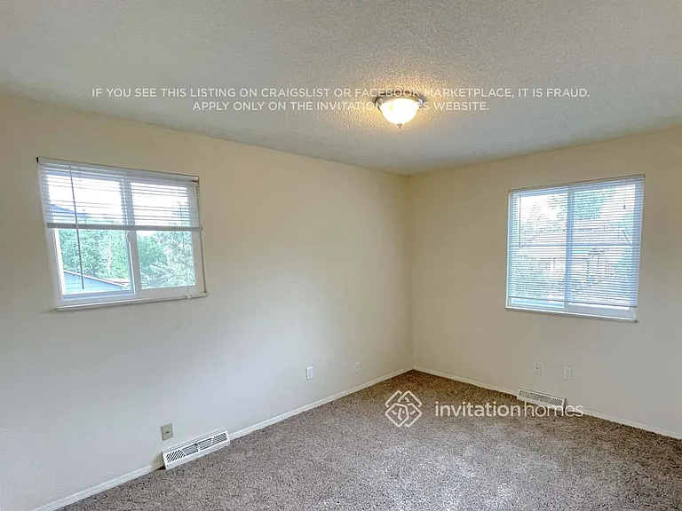 378 S 24th Ave — Photo 11