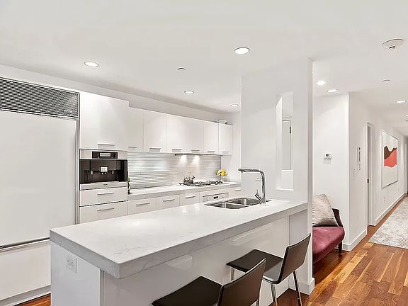 5th image of 127 Madison Ave #2A