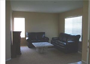 3rd image of 15837 Mariposa Dr