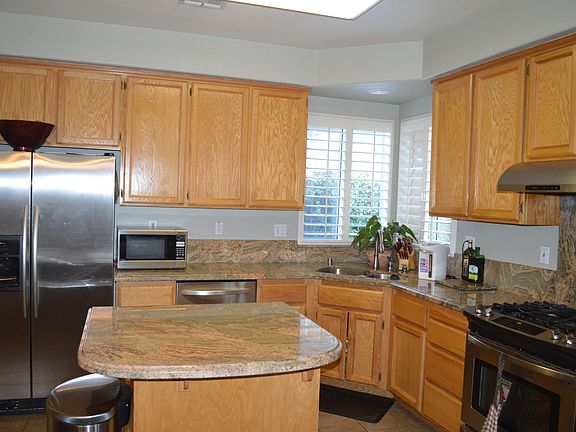 4th image of 209 Kodiak Ct