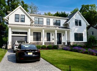 319 Starling Rd, Englewood, NJ 07631