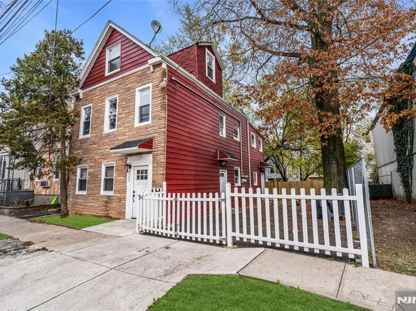 502 20th St, Newark, NJ 07103