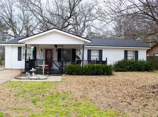 1531 Woodland Hills Dr, Tyler, TX 75701