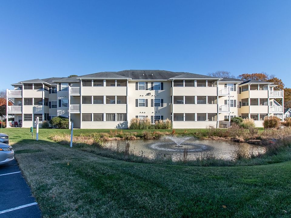 1st image of 17293 King Philip Way Unit 16