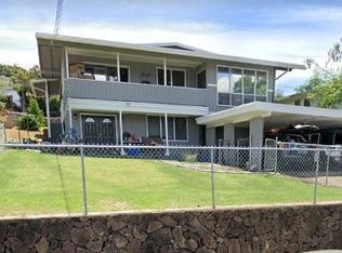 2111 Maha Pl, Honolulu, HI 96819