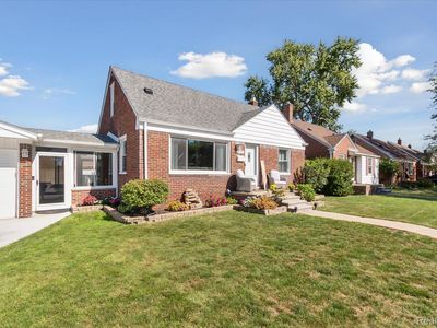 1794 Riverbank St, Lincoln Park, MI, 48146