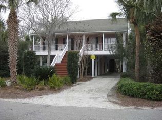 3103 Myrtle St, Edisto Island, SC 29438