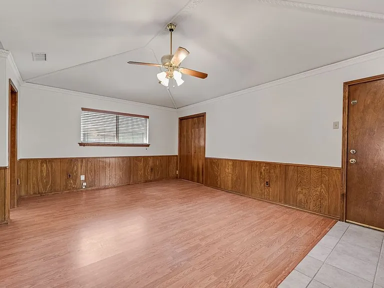 6943 Mill Falls Dr — Photo 5