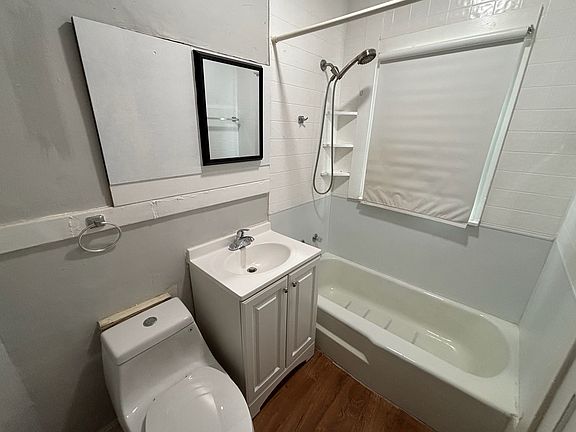 2nd image of 633 E Barbee Ave APT 2