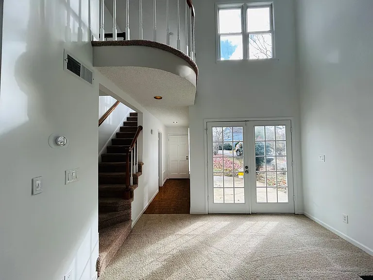 610 Pisgah Church Rd #4 — Photo 20