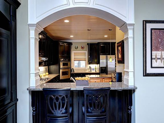 Detailed Molding