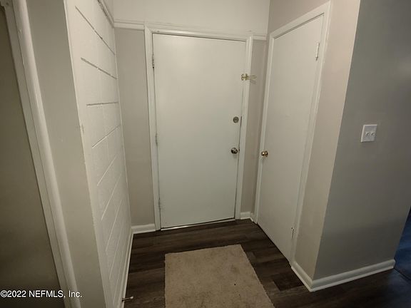 3rd image of 5125 Greenway Dr N