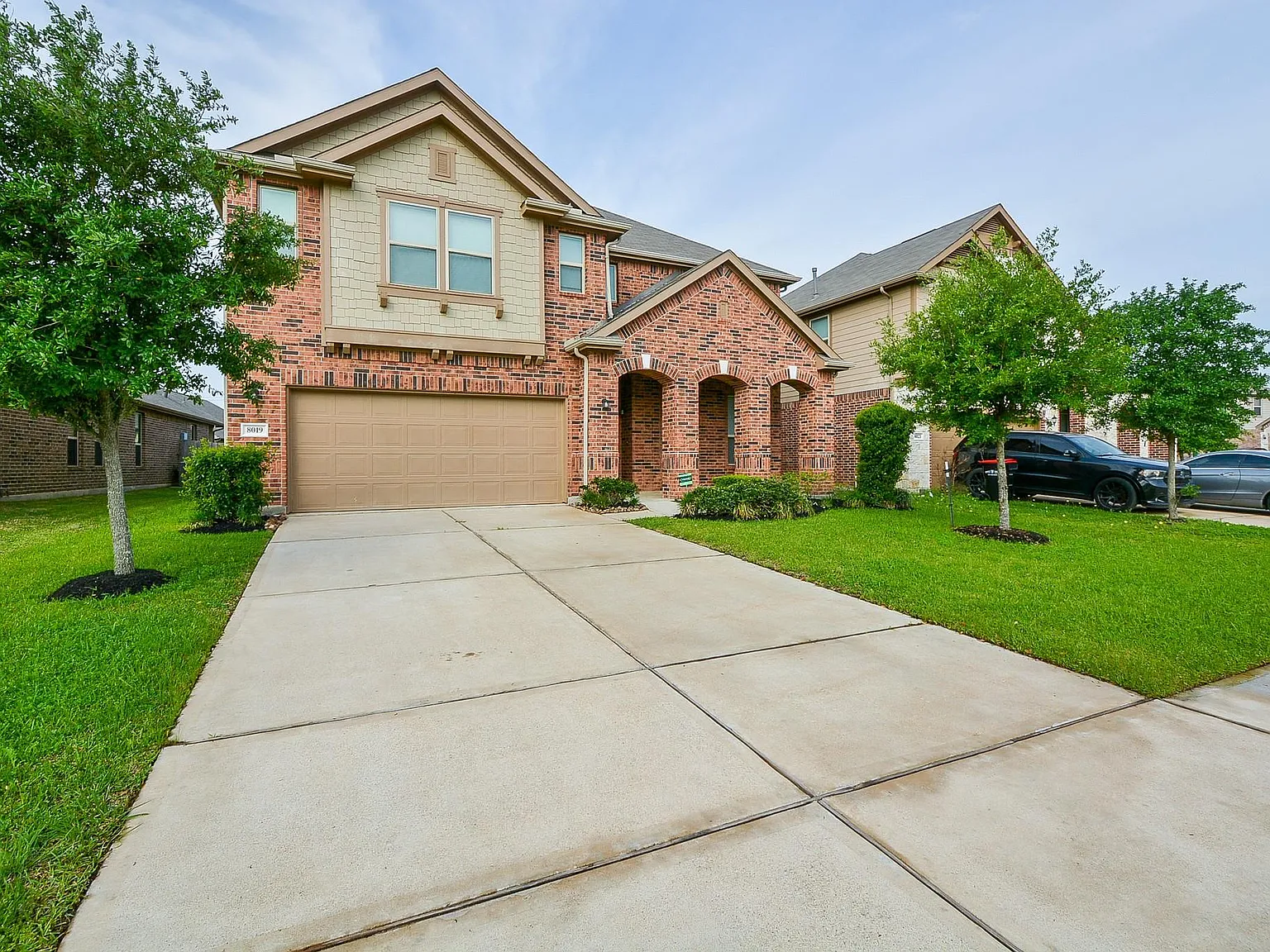 4 bed, 2.5 bath, 3181 sqft, $2,700 — Photo 1