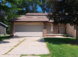 (Undisclosed Address), Green Bay, WI 54304
