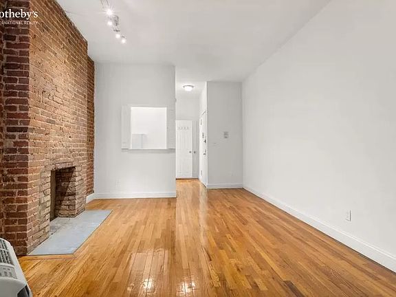 2nd image of 519 E 87th St APT 1D