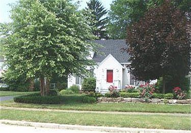 1st image of 228 Wychwood Ln