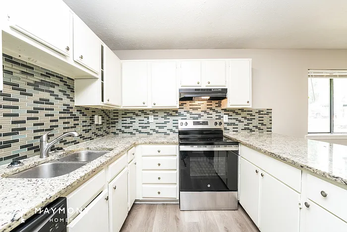 4379 Rex Rd — Photo 8