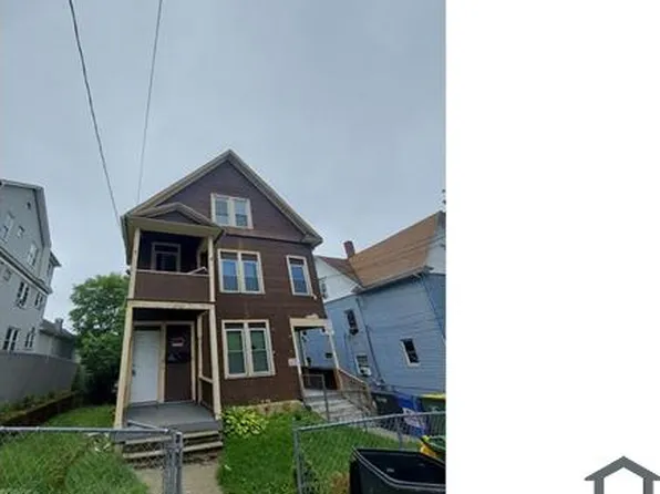 136 Griggs St, Waterbury, CT 06704