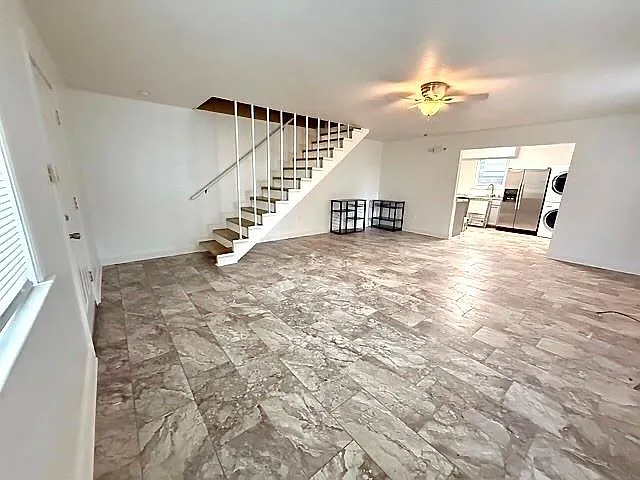 2 bed, 1.5 bath, 1206 sqft, $1,950 — Photo 4