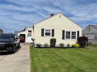 15 Patton Rd, Tonawanda, NY 14150