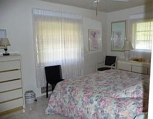 2nd image of 812 NE 2nd Ct