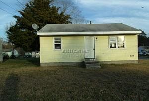 2nd image of 1101 Kenosha Ave
