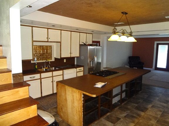 4th image of 1116 Johnson Ave