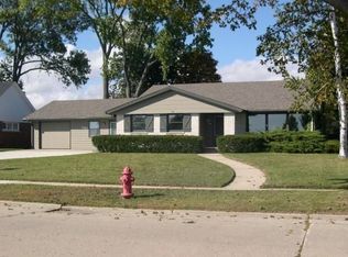 7704 2nd Ave, Kenosha, WI 53143